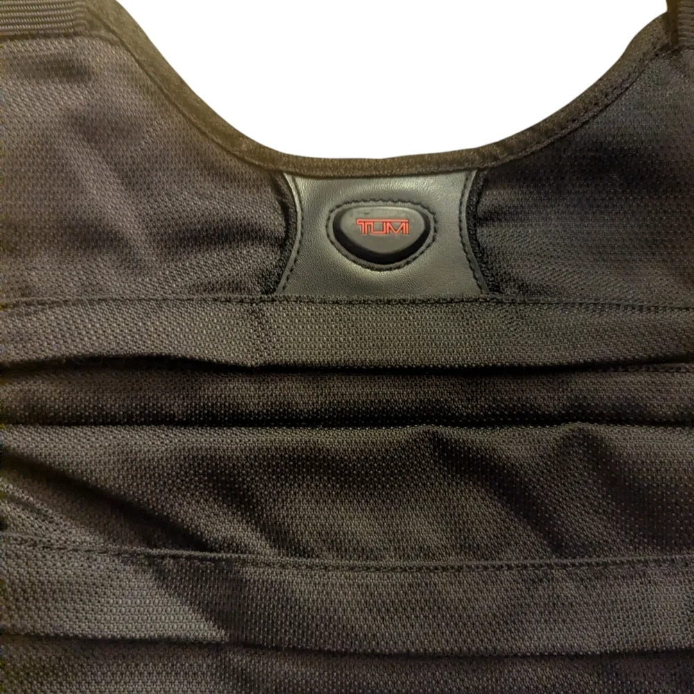 Tumi Black Messenger Bag - Picture 7 of 15